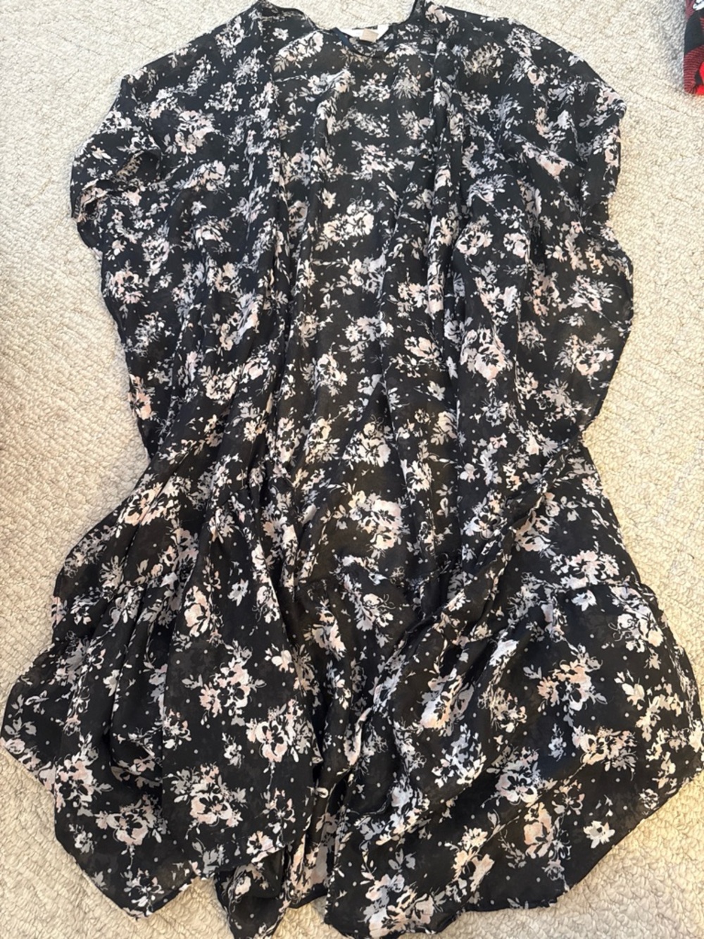 LC Lauren Conrad Black Floral Ruffle Kimono with Pale Pink Accents
